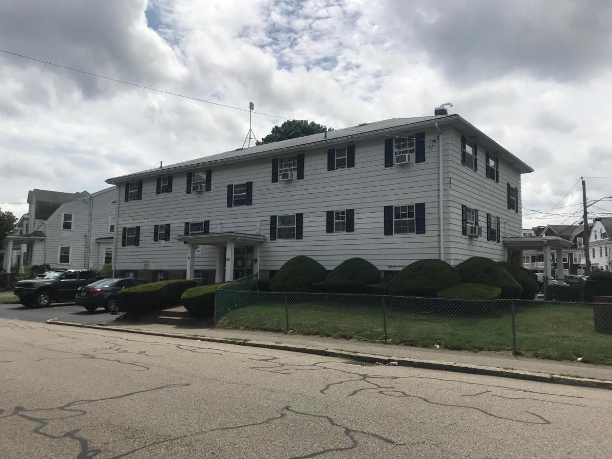 Brookside House Otel Quincy Dış mekan fotoğraf